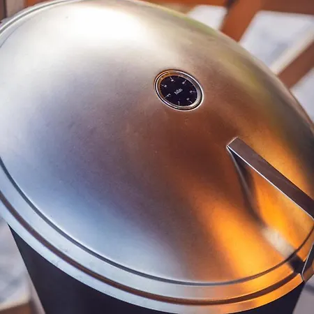 Feriehus Seausasino - Luksusowe Drewniane Z Kominkami